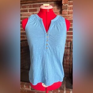 EUC Lilly Pulitzer Essie Top Bennett Blue